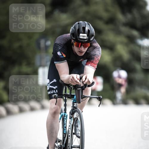 21.06.2026 - 29. Vierlanden-Triathlon H.Heesch http://msf.ph/oto/9926889 21.06.2026 13:29:57 Radfahren 1101 meine-sportfotos.de