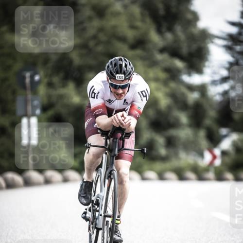 21.06.2026 - 29. Vierlanden-Triathlon H.Heesch http://msf.ph/oto/9926919 21.06.2026 13:30:01 Radfahren 1222, 11, 19 meine-sportfotos.de