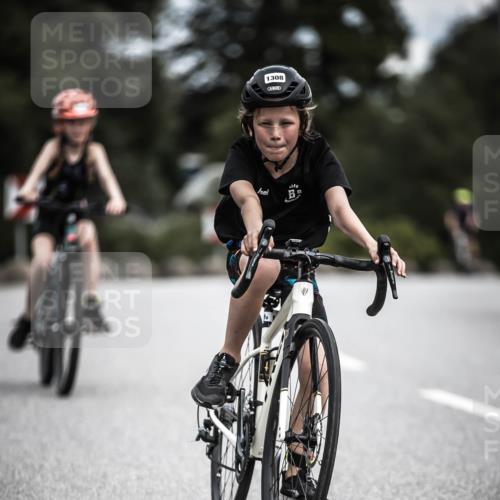 21.06.2026 - 29. Vierlanden-Triathlon H.Heesch http://msf.ph/oto/9926928 21.06.2026 14:59:55 Radfahren 1308 meine-sportfotos.de