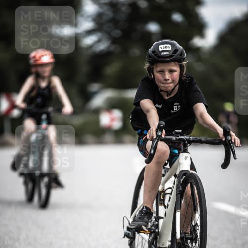 21.06.2026 - 29. Vierlanden-Triathlon H.Heesch http://msf.ph/oto/9926936 21.06.2026 14:59:55 Radfahren 1308 meine-sportfotos.de
