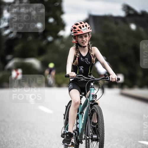 21.06.2026 - 29. Vierlanden-Triathlon H.Heesch http://msf.ph/oto/9926946 21.06.2026 14:59:57 Radfahren 1310 meine-sportfotos.de