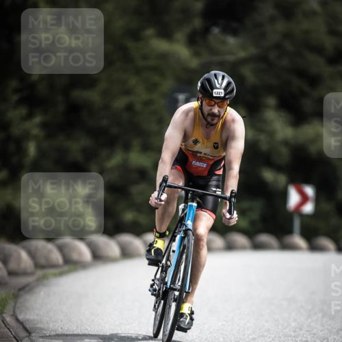 21.06.2026 - 29. Vierlanden-Triathlon H.Heesch http://msf.ph/oto/9926950 21.06.2026 13:30:24 Radfahren 1221 meine-sportfotos.de