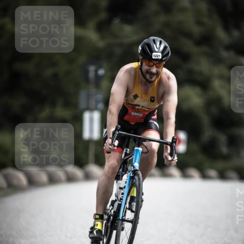 21.06.2026 - 29. Vierlanden-Triathlon H.Heesch http://msf.ph/oto/9926959 21.06.2026 13:30:24 Radfahren 1221 meine-sportfotos.de