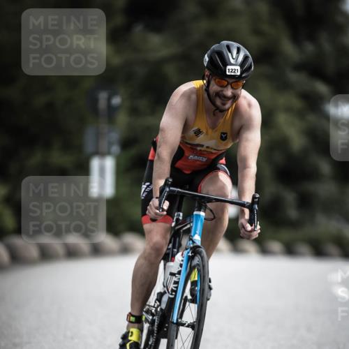 21.06.2026 - 29. Vierlanden-Triathlon H.Heesch http://msf.ph/oto/9926963 21.06.2026 13:30:24 Radfahren 1221 meine-sportfotos.de