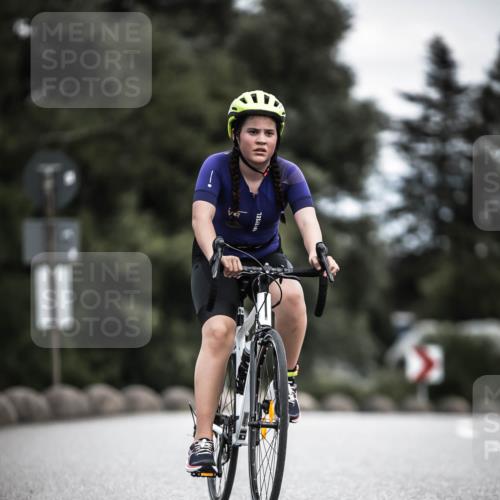21.06.2026 - 29. Vierlanden-Triathlon H.Heesch http://msf.ph/oto/9926964 21.06.2026 15:00:08 Radfahren 11 meine-sportfotos.de
