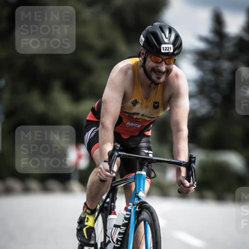 21.06.2026 - 29. Vierlanden-Triathlon H.Heesch http://msf.ph/oto/9926973 21.06.2026 13:30:25 Radfahren 1221 meine-sportfotos.de
