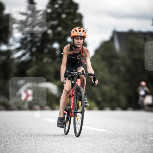 21.06.2026 - 29. Vierlanden-Triathlon H.Heesch http://msf.ph/oto/9926980 21.06.2026 15:00:18 Radfahren 1326 meine-sportfotos.de