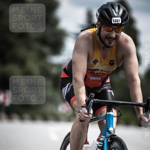 21.06.2026 - 29. Vierlanden-Triathlon H.Heesch http://msf.ph/oto/9926981 21.06.2026 13:30:25 Radfahren 1221 meine-sportfotos.de