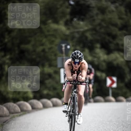 21.06.2026 - 29. Vierlanden-Triathlon H.Heesch http://msf.ph/oto/9926985 21.06.2026 13:30:36 Radfahren 1207 meine-sportfotos.de