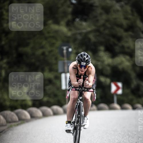 21.06.2026 - 29. Vierlanden-Triathlon H.Heesch http://msf.ph/oto/9926989 21.06.2026 13:30:37 Radfahren 1207 meine-sportfotos.de