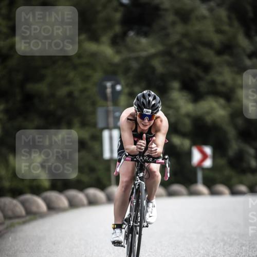 21.06.2026 - 29. Vierlanden-Triathlon H.Heesch http://msf.ph/oto/9926991 21.06.2026 13:30:37 Radfahren 1207 meine-sportfotos.de