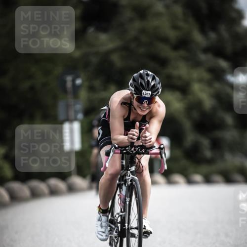 21.06.2026 - 29. Vierlanden-Triathlon H.Heesch http://msf.ph/oto/9927003 21.06.2026 13:30:37 Radfahren 11, 1207 meine-sportfotos.de