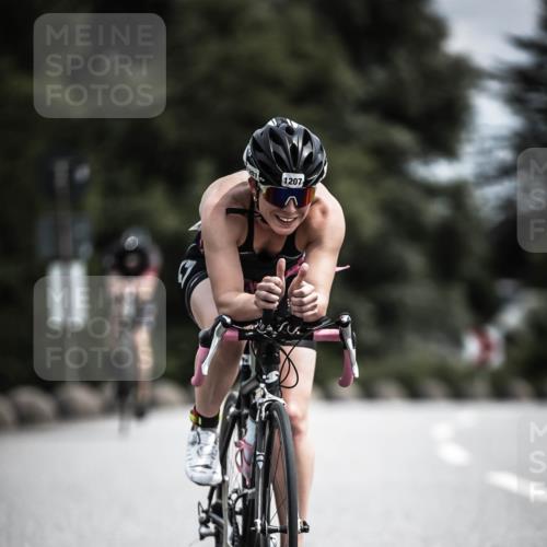 21.06.2026 - 29. Vierlanden-Triathlon H.Heesch http://msf.ph/oto/9927011 21.06.2026 13:30:37 Radfahren 1207 meine-sportfotos.de