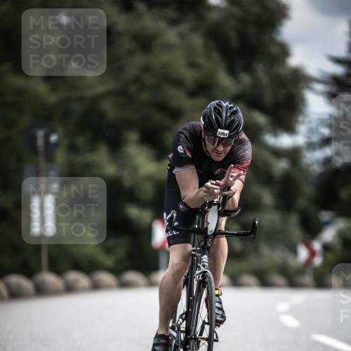 21.06.2026 - 29. Vierlanden-Triathlon H.Heesch http://msf.ph/oto/9927043 21.06.2026 13:30:39 Radfahren 11, 1094 meine-sportfotos.de