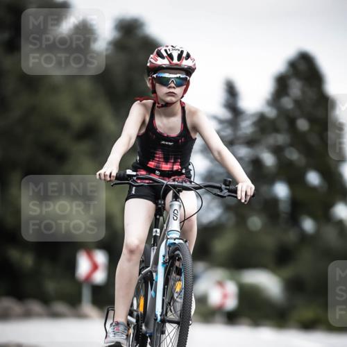 21.06.2026 - 29. Vierlanden-Triathlon H.Heesch http://msf.ph/oto/9927056 21.06.2026 15:00:48 Radfahren 1309 meine-sportfotos.de