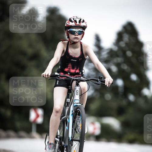 21.06.2026 - 29. Vierlanden-Triathlon H.Heesch http://msf.ph/oto/9927058 21.06.2026 15:00:48 Radfahren 1309 meine-sportfotos.de