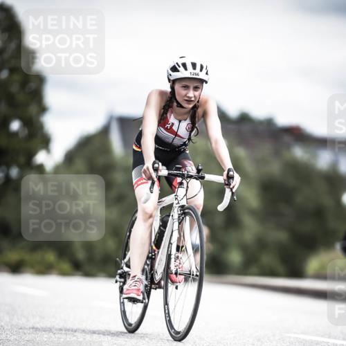 21.06.2026 - 29. Vierlanden-Triathlon H.Heesch http://msf.ph/oto/9927077 21.06.2026 14:54:35 Radfahren 1266 meine-sportfotos.de