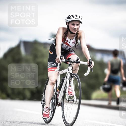 21.06.2026 - 29. Vierlanden-Triathlon H.Heesch http://msf.ph/oto/9927083 21.06.2026 14:54:35 Radfahren 1266 meine-sportfotos.de