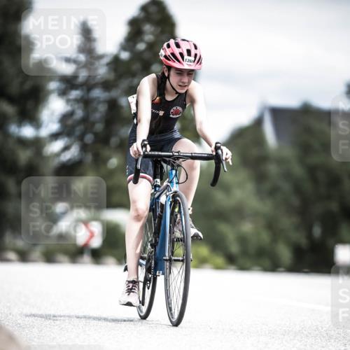 21.06.2026 - 29. Vierlanden-Triathlon H.Heesch http://msf.ph/oto/9927098 21.06.2026 14:54:39 Radfahren 1260 meine-sportfotos.de