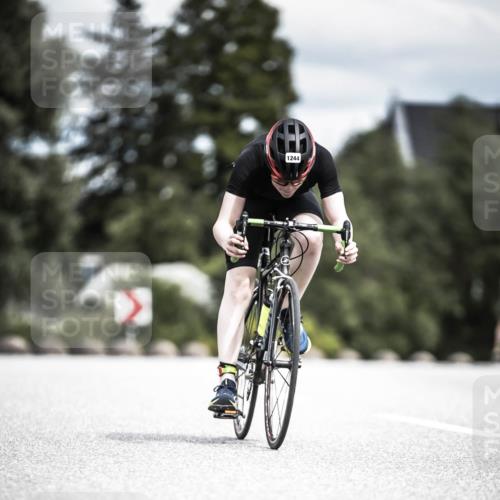 21.06.2026 - 29. Vierlanden-Triathlon H.Heesch http://msf.ph/oto/9927116 21.06.2026 14:54:58 Radfahren 1244 meine-sportfotos.de
