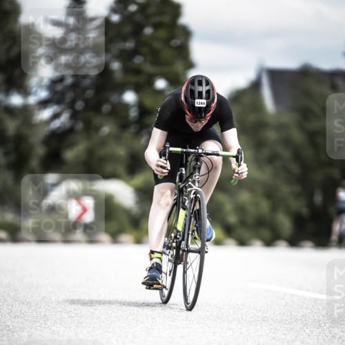 21.06.2026 - 29. Vierlanden-Triathlon H.Heesch http://msf.ph/oto/9927118 21.06.2026 14:54:58 Radfahren 1244 meine-sportfotos.de