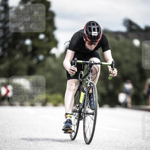 21.06.2026 - 29. Vierlanden-Triathlon H.Heesch http://msf.ph/oto/9927130 21.06.2026 14:54:59 Radfahren 1244 meine-sportfotos.de