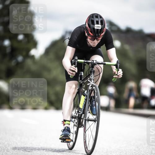 21.06.2026 - 29. Vierlanden-Triathlon H.Heesch http://msf.ph/oto/9927136 21.06.2026 14:54:59 Radfahren 1244 meine-sportfotos.de