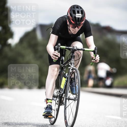 21.06.2026 - 29. Vierlanden-Triathlon H.Heesch http://msf.ph/oto/9927139 21.06.2026 14:54:59 Radfahren 1244 meine-sportfotos.de
