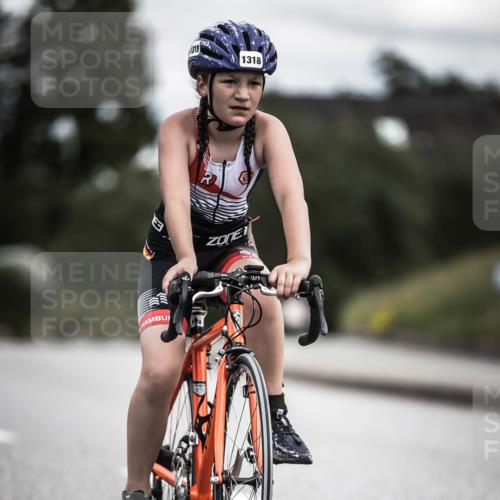 21.06.2026 - 29. Vierlanden-Triathlon H.Heesch http://msf.ph/oto/9927146 21.06.2026 15:02:19 Radfahren 1318 meine-sportfotos.de