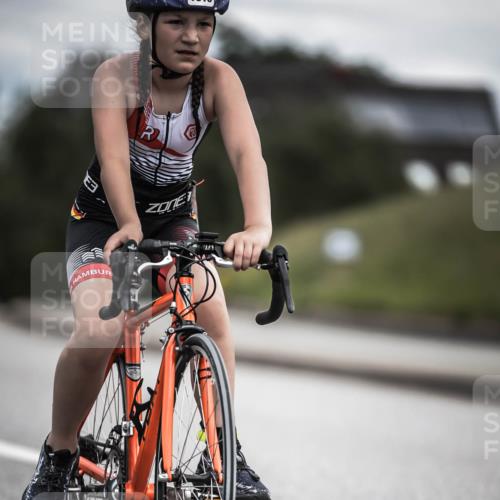 21.06.2026 - 29. Vierlanden-Triathlon H.Heesch http://msf.ph/oto/9927156 21.06.2026 15:02:19 Radfahren 1, 1770 meine-sportfotos.de