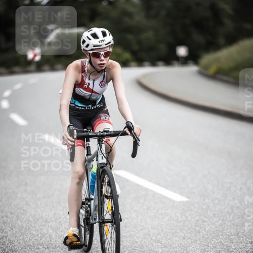 21.06.2026 - 29. Vierlanden-Triathlon H.Heesch http://msf.ph/oto/9927162 21.06.2026 15:03:52 Radfahren 1291 meine-sportfotos.de