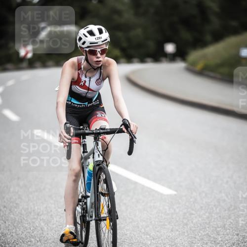 21.06.2026 - 29. Vierlanden-Triathlon H.Heesch http://msf.ph/oto/9927164 21.06.2026 15:03:52 Radfahren 1291 meine-sportfotos.de