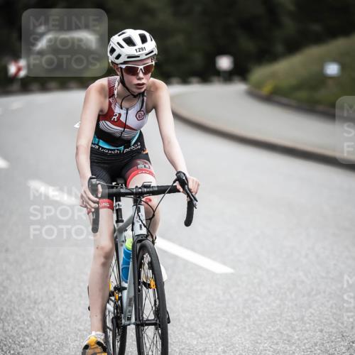 21.06.2026 - 29. Vierlanden-Triathlon H.Heesch http://msf.ph/oto/9927168 21.06.2026 15:03:52 Radfahren 1291 meine-sportfotos.de