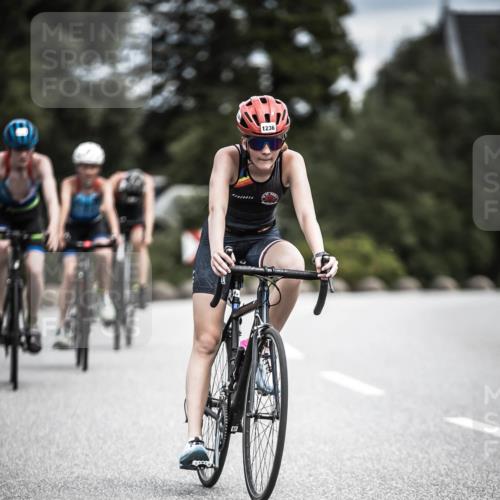 21.06.2026 - 29. Vierlanden-Triathlon H.Heesch http://msf.ph/oto/9927173 21.06.2026 14:55:29 Radfahren 1236 meine-sportfotos.de