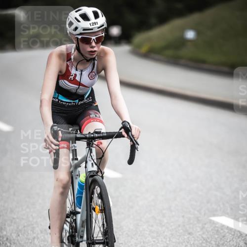 21.06.2026 - 29. Vierlanden-Triathlon H.Heesch http://msf.ph/oto/9927178 21.06.2026 15:03:53 Radfahren 1291 meine-sportfotos.de