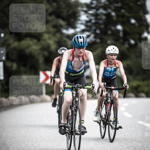 21.06.2026 - 29. Vierlanden-Triathlon H.Heesch http://msf.ph/oto/9927187 21.06.2026 14:55:30 Radfahren 1234 meine-sportfotos.de