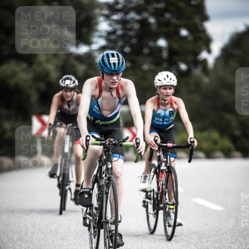 21.06.2026 - 29. Vierlanden-Triathlon H.Heesch http://msf.ph/oto/9927190 21.06.2026 14:55:30 Radfahren 1234, 5 meine-sportfotos.de