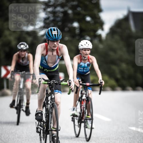 21.06.2026 - 29. Vierlanden-Triathlon H.Heesch http://msf.ph/oto/9927192 21.06.2026 14:55:31 Radfahren 1234 meine-sportfotos.de