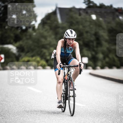 21.06.2026 - 29. Vierlanden-Triathlon H.Heesch http://msf.ph/oto/9927221 21.06.2026 14:55:56 Radfahren 1294 meine-sportfotos.de