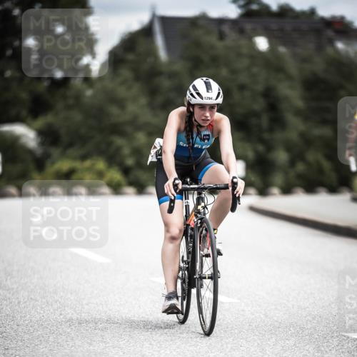 21.06.2026 - 29. Vierlanden-Triathlon H.Heesch http://msf.ph/oto/9927222 21.06.2026 14:55:56 Radfahren 1294 meine-sportfotos.de
