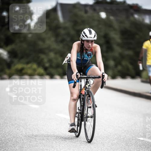 21.06.2026 - 29. Vierlanden-Triathlon H.Heesch http://msf.ph/oto/9927224 21.06.2026 14:55:56 Radfahren 1294 meine-sportfotos.de