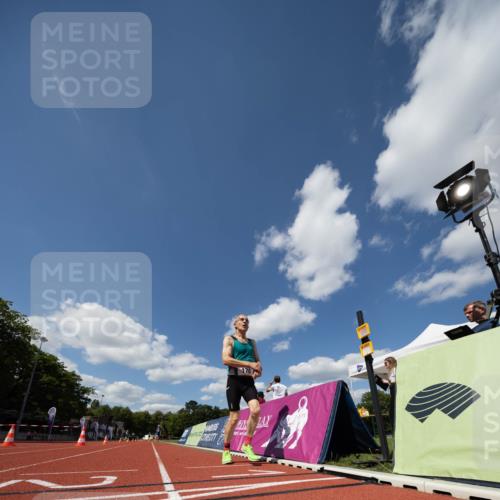 08.08.2026 - Nacht der Zehner Michael Strokosch http://msf.ph/oto/9927517 08.08.2026 15:04:16 Laufen 170 meine-sportfotos.de