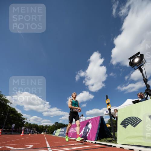 08.08.2026 - Nacht der Zehner Michael Strokosch http://msf.ph/oto/9927518 08.08.2026 15:04:16 Laufen 170 meine-sportfotos.de