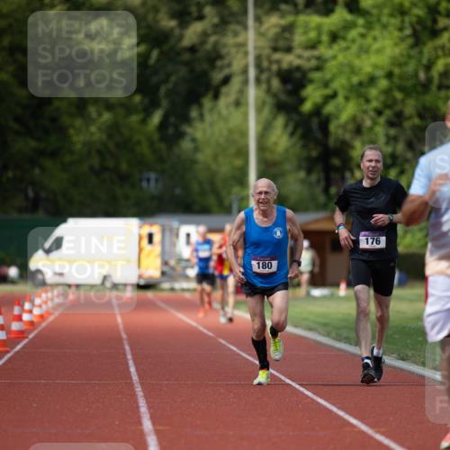 08.08.2026 - Nacht der Zehner Michael Strokosch http://msf.ph/oto/9927562 08.08.2026 15:14:54 Laufen 180, 176, 173 meine-sportfotos.de