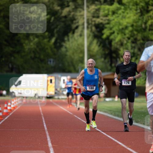 08.08.2026 - Nacht der Zehner Michael Strokosch http://msf.ph/oto/9927563 08.08.2026 15:14:54 Laufen 180, 176, 173 meine-sportfotos.de