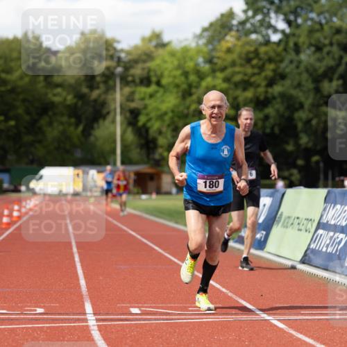 08.08.2026 - Nacht der Zehner Michael Strokosch http://msf.ph/oto/9927575 08.08.2026 15:14:58 Laufen 180 meine-sportfotos.de