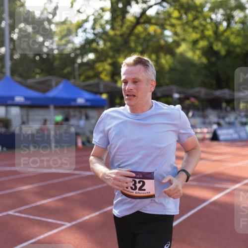 08.08.2026 - Nacht der Zehner Michael Strokosch http://msf.ph/oto/9927933 08.08.2026 17:32:16 Laufen 32 meine-sportfotos.de
