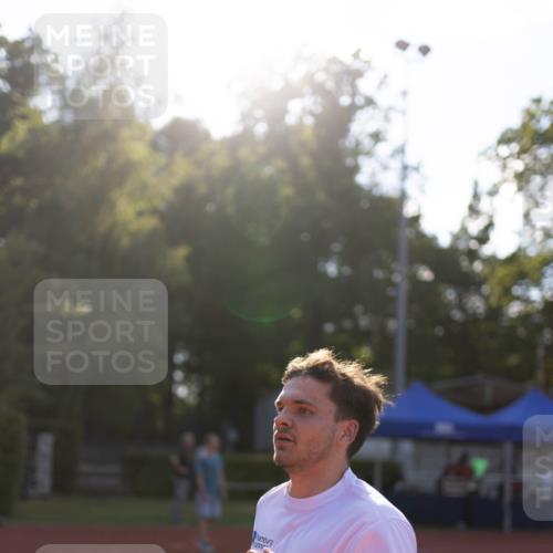 08.08.2026 - Nacht der Zehner Michael Strokosch http://msf.ph/oto/9927976 08.08.2026 17:33:08 Laufen 130 meine-sportfotos.de