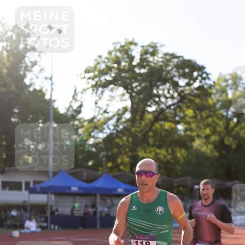 08.08.2026 - Nacht der Zehner Michael Strokosch http://msf.ph/oto/9927987 08.08.2026 17:33:35 Laufen 118, 120 meine-sportfotos.de