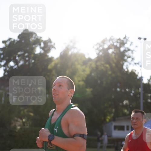 08.08.2026 - Nacht der Zehner Michael Strokosch http://msf.ph/oto/9928022 08.08.2026 17:34:14 Laufen 122, 117 meine-sportfotos.de